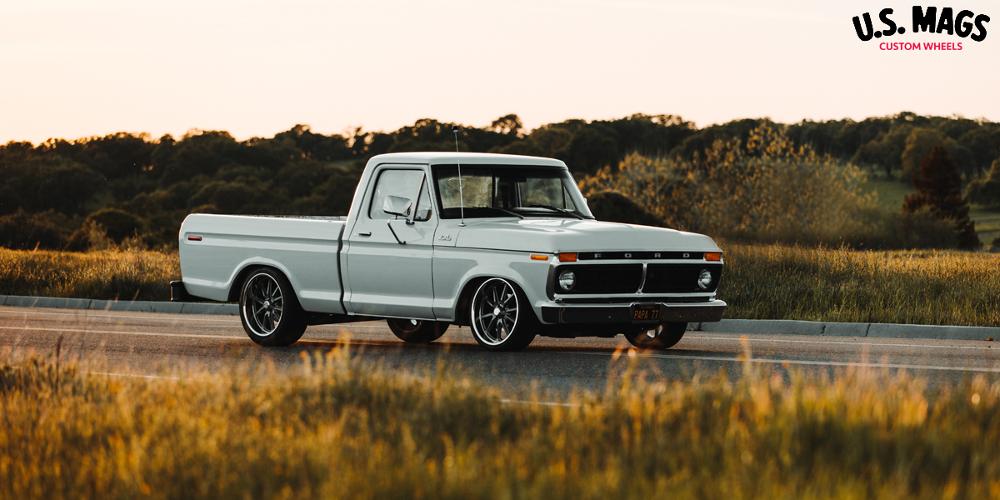 Ford F-100